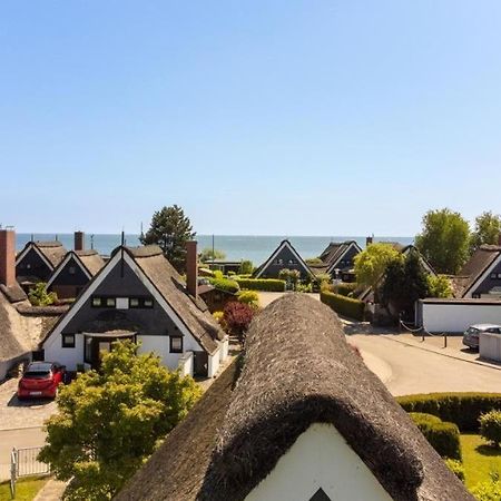 Am-Hohen-Ufer-Reetdach-Haus-Ocean-Breeze-136 Villa Grossenbrode Exterior photo